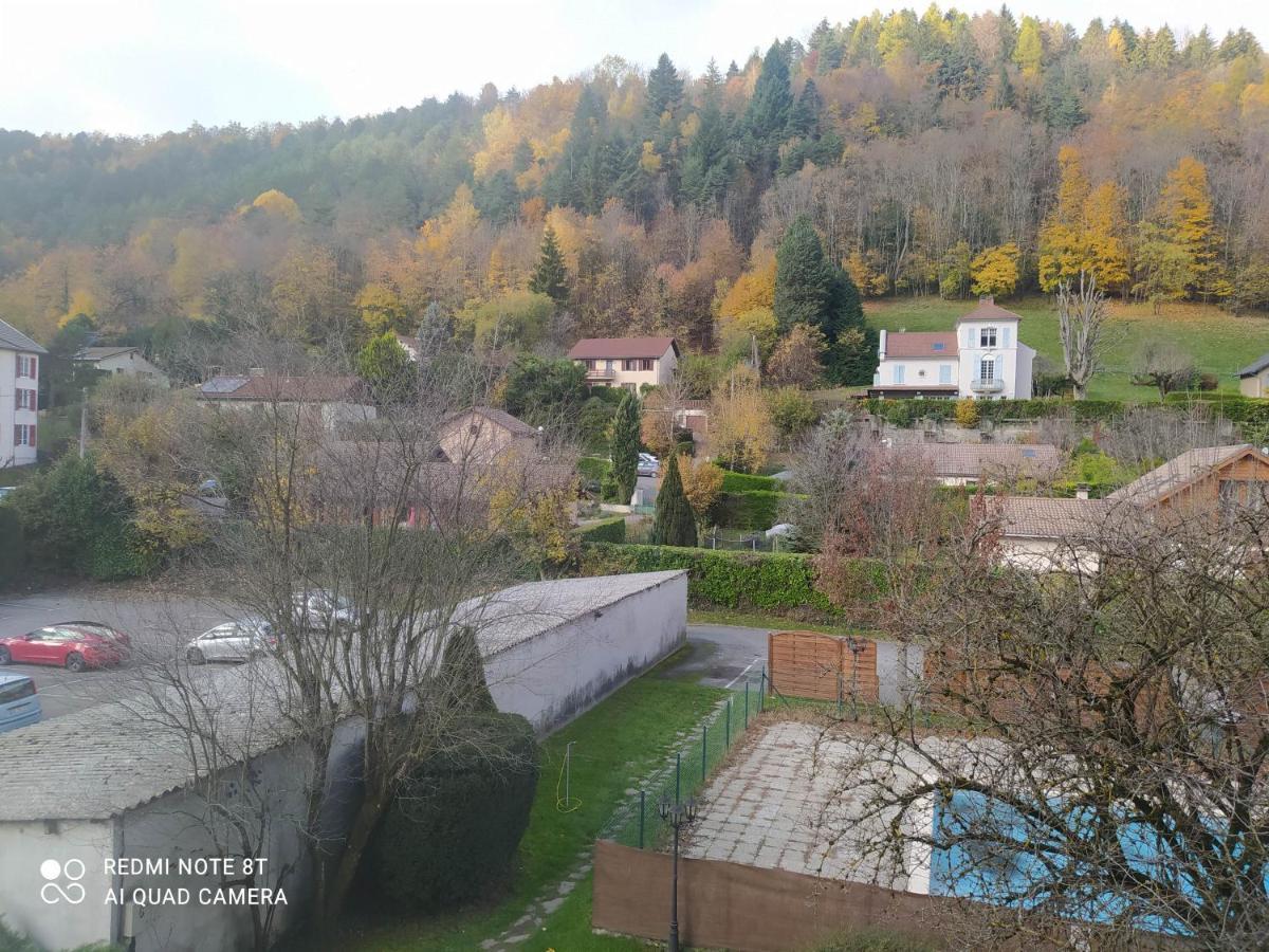 Joli Studio Au Centre D'Uriage Vaulnaveys-le-Haut Buitenkant foto